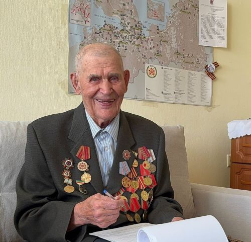 В Тетюшах проголосовал участник Великой Отечественной войны