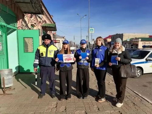 Водителям напомнили о правилах безопасности в ходе акции «Безопасные дороги!»