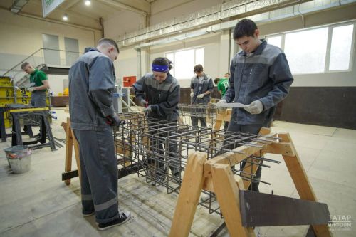 Больше 15 тысяч молодёжи Татарстана трудоустроены в 2025 году