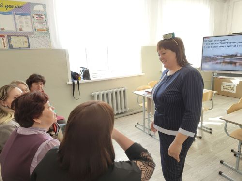 Семинар учителей татарского языка прошёл в Нармонской школе