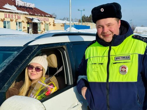 Весеннее настроение от инспекторов ГИБДД