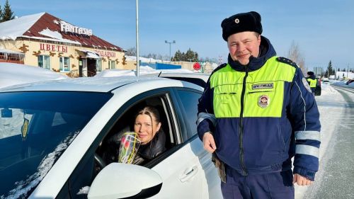 Весеннее настроение от инспекторов ГИБДД