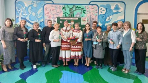 «Патриотизм — живой источник души»: школьные библиотекари обсудили новые формы воспитания гражданственности