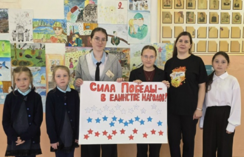 «Сила Победы в единстве народов» — школьники Татарстана поздравили ветеранов