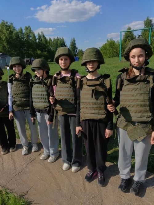 Практические стрельбы прошли в Казани с участием школьников из Тетюшского района