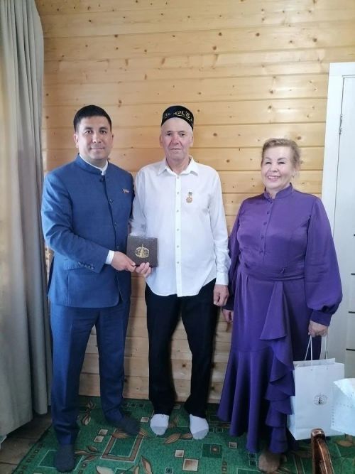 В Больших Атрясях принимали гостей