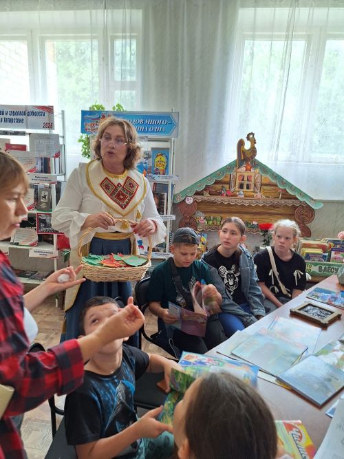В Тетюшском районе воспитанники лагеря погрузились в мордовскую культуру
