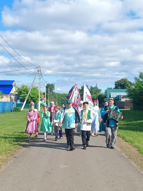 В Бакрчах состоялся праздник «Сбор подарков» к районному Сабантую