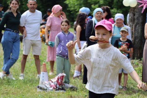 Умеют и усердно трудиться, и весело отдыхать