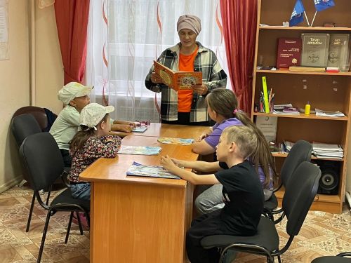 Большетурминские дети ознакомились с русским и татарским фольклором