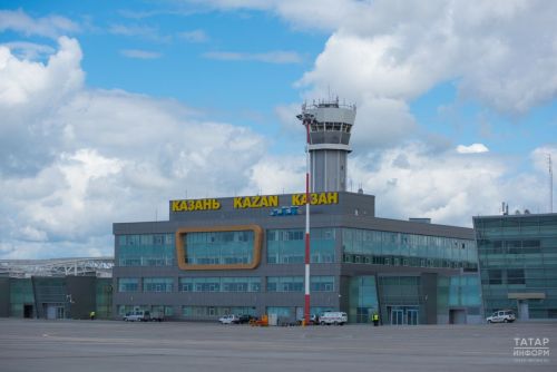 Аэропорты Татарстана временно не принимают и не выпускают рейсы
