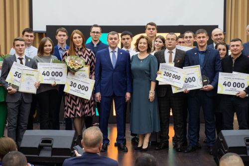 Семь конкурсов с призовым фондом 2,1 млн рублей