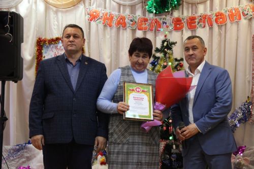 Тәтеш районының "Нур" агрофирмасында җитештерү эшчәнлегенә йомгак ясадылар