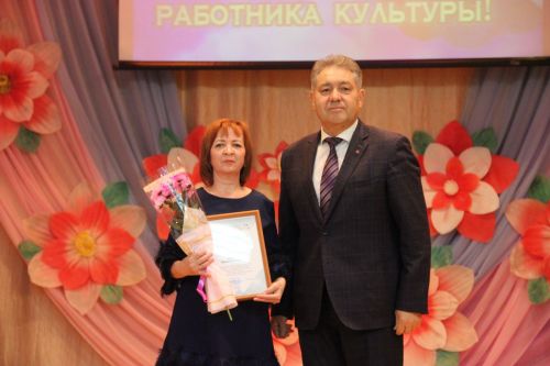 В Тетюшах наградили работников отрасли культуры