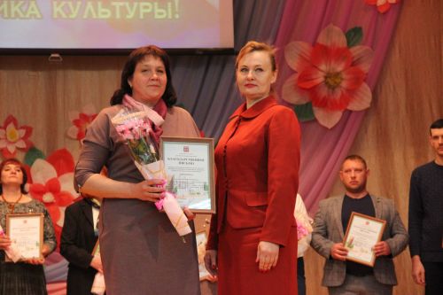 В Тетюшах наградили работников отрасли культуры