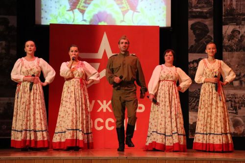 В Тетюшах состоялось торжественное мероприятие "Защитником быть - Родине служить"
