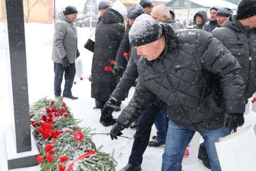 В Тетюшах прошел митинг «Афганистан – без права на забвение»