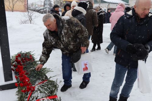 В Тетюшах прошел митинг «Афганистан – без права на забвение»