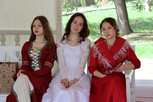 Усадьба Молоствовых в Долгой Поляне стала местом проведения «Пушкинского бала»