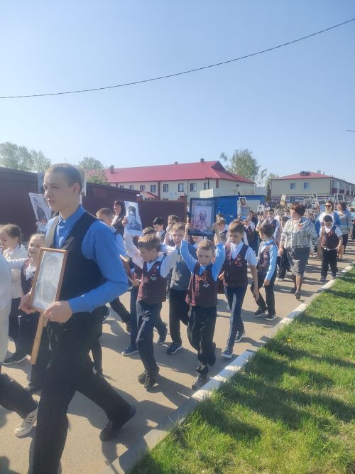 Акция "Бессмертный полк" в Тетюшской СОШ N2