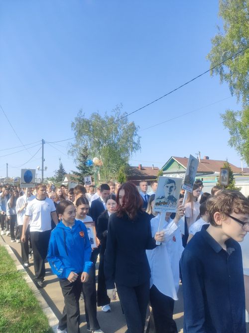 Акция "Бессмертный полк" в Тетюшской СОШ N2