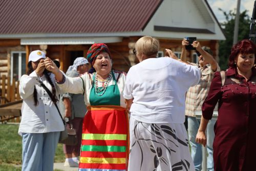 Республиканский праздник мордовской культуры "Валда шинясь"