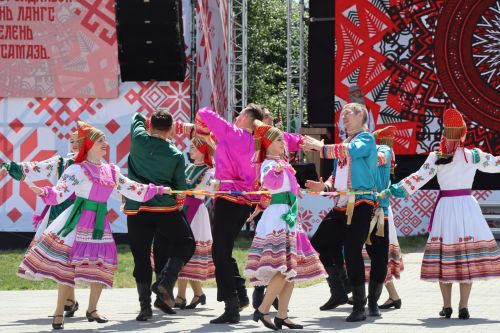 Республиканский праздник мордовской культуры "Валда шинясь"