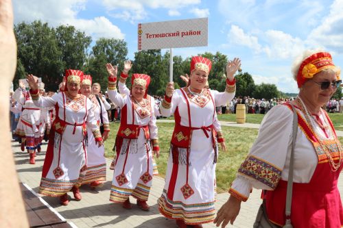 Республиканский праздник мордовской культуры "Валда шинясь"