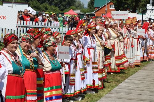 Республиканский праздник мордовской культуры "Валда шинясь"