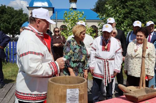 Республиканский праздник мордовской культуры "Валда шинясь"