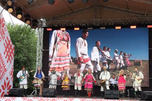 Республиканский праздник мордовской культуры "Валда шинясь"