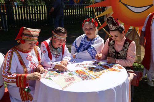 Республиканский праздник мордовской культуры "Валда шинясь"