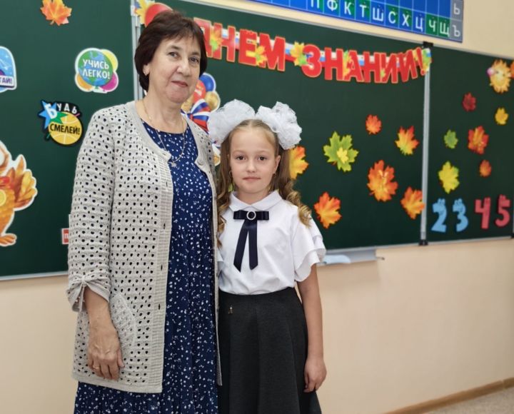 Софья Калеева и ее педагог Канаева Наталья Николаевна