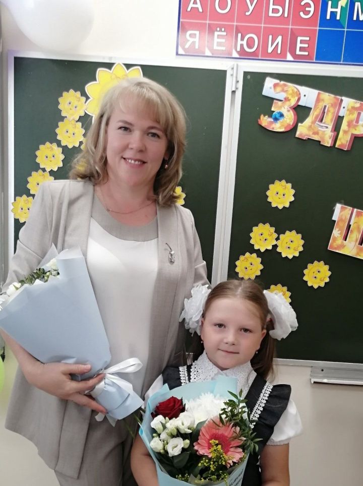 Кутяшова Светлана Георгиевна, учитель начальных классов Тетюшской СОШ № 1