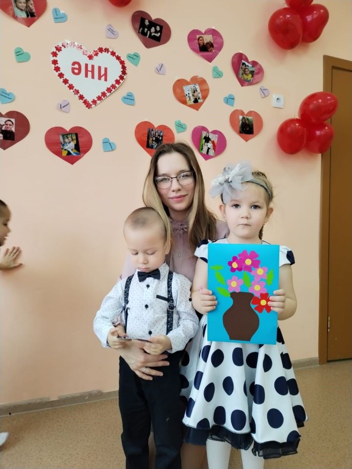 Мама и я (мы)