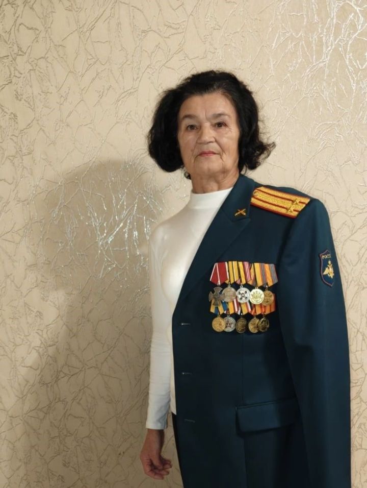 Шлячкова Наталья Николаевна посвятила свою жизнь семье и воспитанию детей