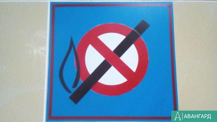 В России вступил в силу скандальный «закон о курении на балконах»