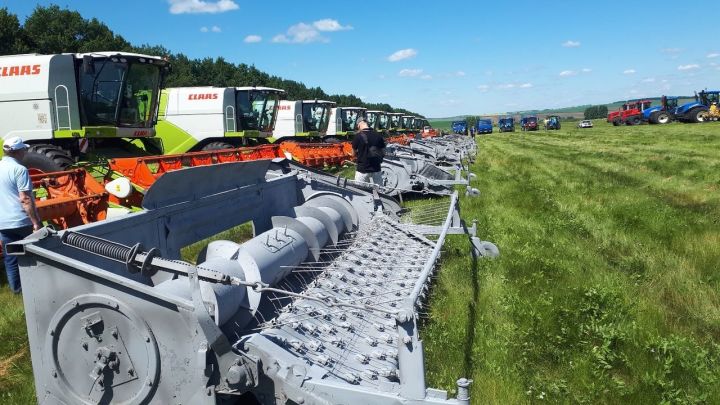 В районах Татарстана проходит проверка готовности сельхозтехники к уборочной страде