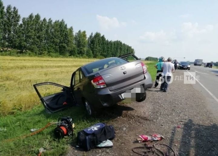 В ДТП на трассе М7 в Татарстане один человек погиб и трое пострадали