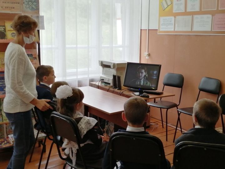 В Кошки-Новотимбаевской библиотеке проведен час доброты