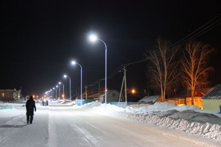 Татарстанцев вновь предупредили  о мокром снеге и гололедице