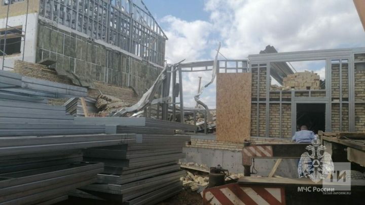 В Татарстане произошло обрушение стены здания