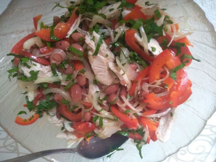 Рецепт от тетюшанки: Салат с фасолью