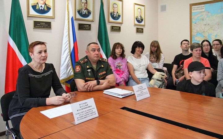 В Военном комиссариате РТ вновь состоялся телемост с мобилизованными татарстанцами