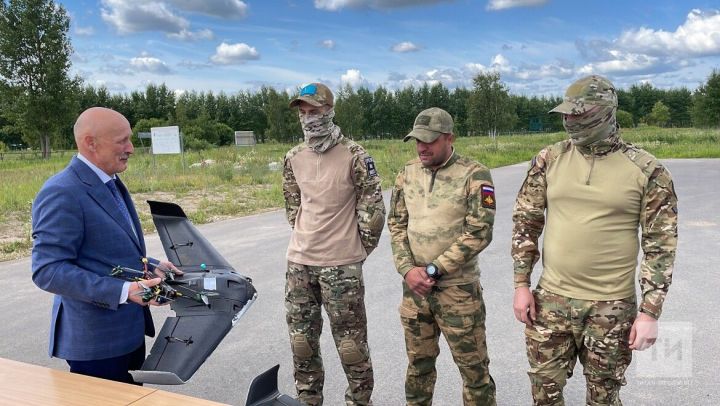 Боевые дроны от Татарстана передали бойцам «Алга» и «Тимер»