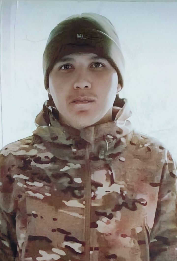 Памяти героя