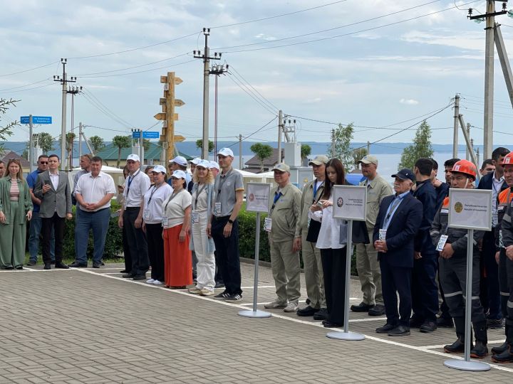 В Тетюшах за звание лучшей бригады электромонтеров поборются 6 стран