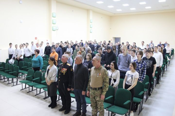 В Тетюшском техникуме прошло мероприятие ко Дню Защитника Отечества
