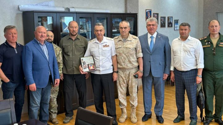 Делегация РТ посетила 85-летнюю Новороссийскую военно-морскую базу