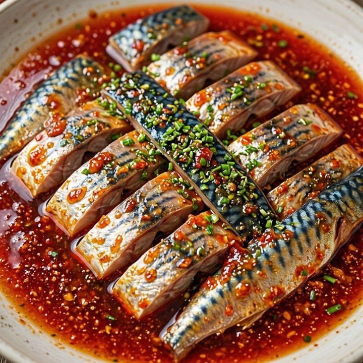 Предлагаем приготовить скумбрию в «красном» маринаде